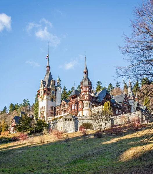 Замок Пелес у Сіная (Румунія). — стокове фото