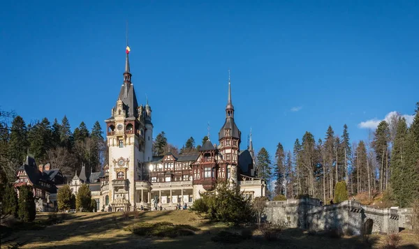 Замок Пелес у Сіная (Румунія). — стокове фото