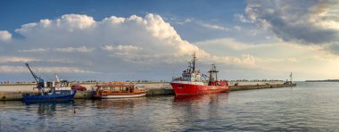 Bulgaristan 'ın Nesebar tatil beldesinde Marina