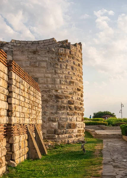 Bulgaristan 'ın Nesebar kentinin kale duvarları — Stok fotoğraf