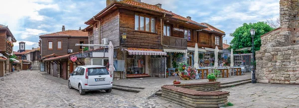 Straten van de oude binnenstad van Nessebar, Bulgarije — Stockfoto