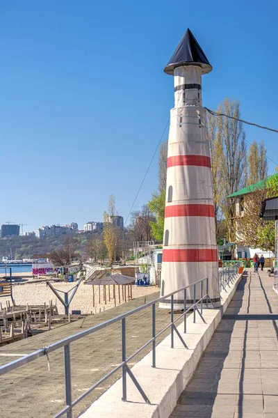 Langeron Beach v Oděse, Ukrajina, na jaře — Stock fotografie