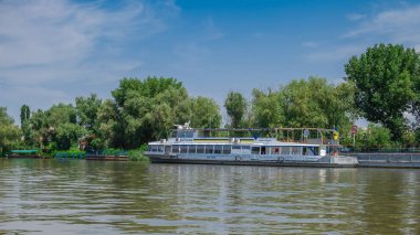 Ukrayna 'nın Vilkovo köyü yakınlarındaki Tuna Nehri.