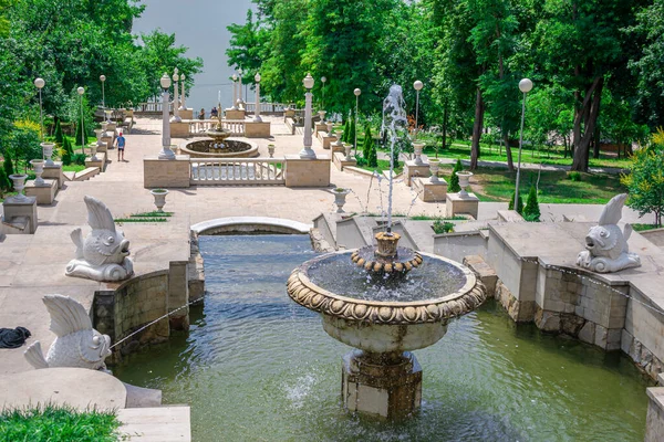 Kaskádové fontány v Kišiněvě, Moldavsko — Stock fotografie
