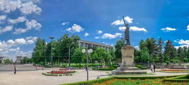 Moldova 'nın Chisinau kentindeki Stefan cel Mare anıtı