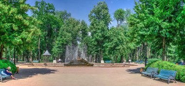 Moldova 'daki Chisinau Central Park' taki Çeşme