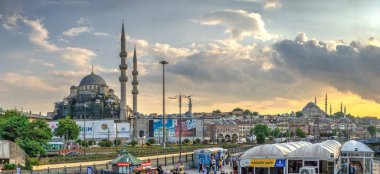 İstanbul, Türkiye 'deki Eminonu Meydanı