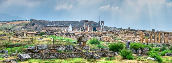 Zřícenina Starobylého Města Hierapolis Pamukkale Turecko Slunečného Letního Dne — Stock fotografie