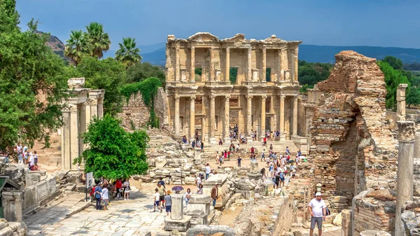 Ephesus Turkey 2019 Marble Road Ruins Antique Ephesus City Sunny — Stock fotografie