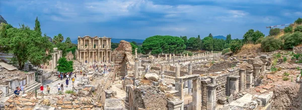 Ephesus Turkey 2019 Marble Road Ruins Antique Ephesus City Sunny — Stock Photo, Image