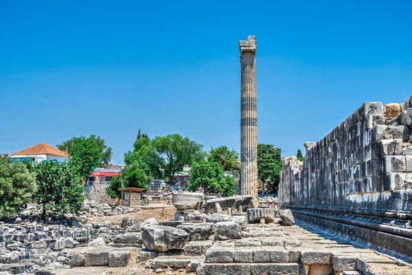 Didyma Turquía 2019 Flanco Sur Del Templo Apolo Con Estadio — Foto de Stock