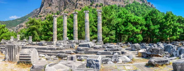 Ókori Görög Templom Romjai Priene Ben Törökországban Egy Napos Nyári — Stock Fotó