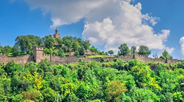 Paredes Fortificação Fortaleza Tsarevets Veliko Tarnovo Bulgária Dia Ensolarado Verão — Fotografia de Stock