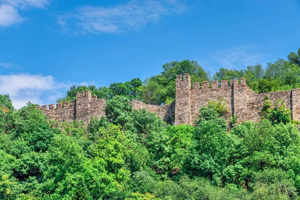 Стіни Фортеці Царевець Велико Тирново Болгарія Сонячний Літній День — стокове фото