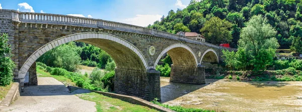 Most Przez Rzekę Yantra Pobliżu Twierdzy Veliko Tarnovo Bułgaria Res — Zdjęcie stockowe