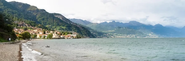 Panorama du pays avec vue sur le lac de Côme — Photo