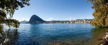 Parco Ciani ve Göl Manzaralı