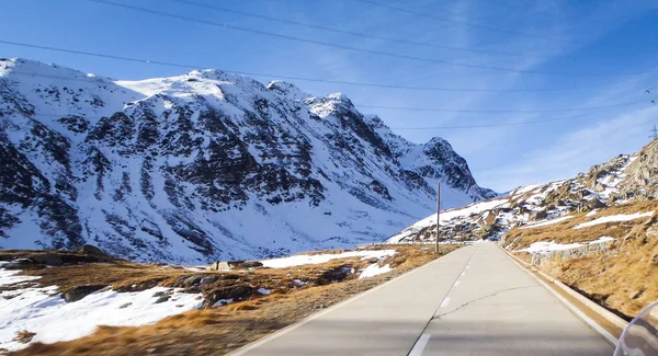 Bedretto Tal und der nufenen Pass — Stockfoto