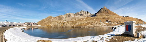 Dolinie Bedretto i Przełęcz Nufenen — Zdjęcie stockowe