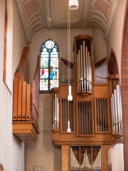 MartinsKirche es una antigua iglesia franciscana — Foto de Stock