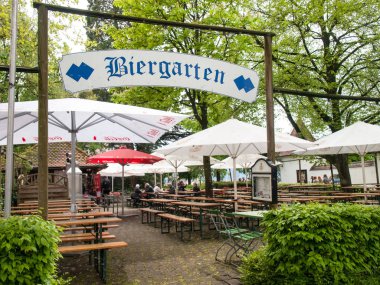 German beer garden clipart