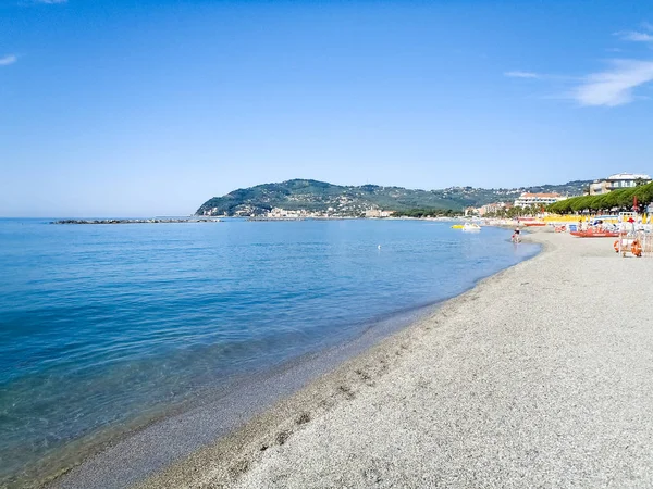 Beach and sea — Stock Photo, Image