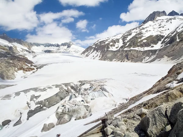 Rhone glacier melting
