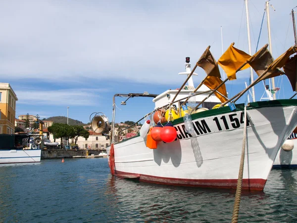 Imperia Italien März 2016 Hafen Imperia Verschiedene Boote Hafen Vertäut — Stockfoto