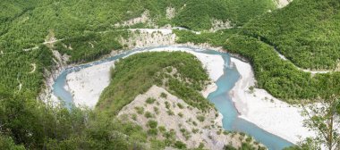 Trebbia Nehri ve Walley Vadisi