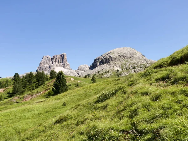 Dolomiten, verschiedene Landschaftsbilder — Stockfoto