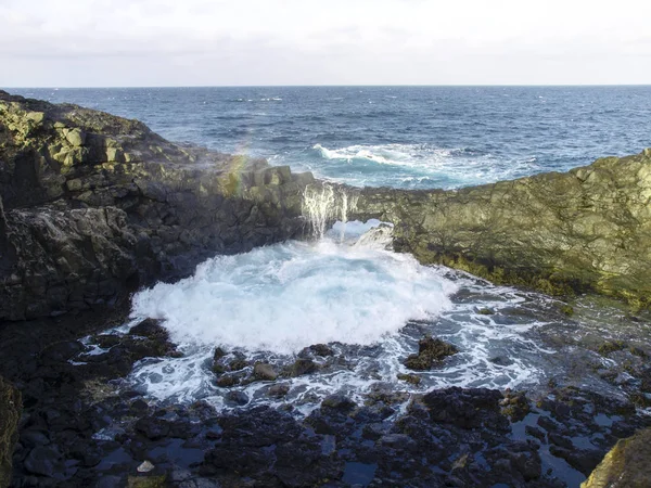 Costa rocosa en la zona de Char — Foto de Stock