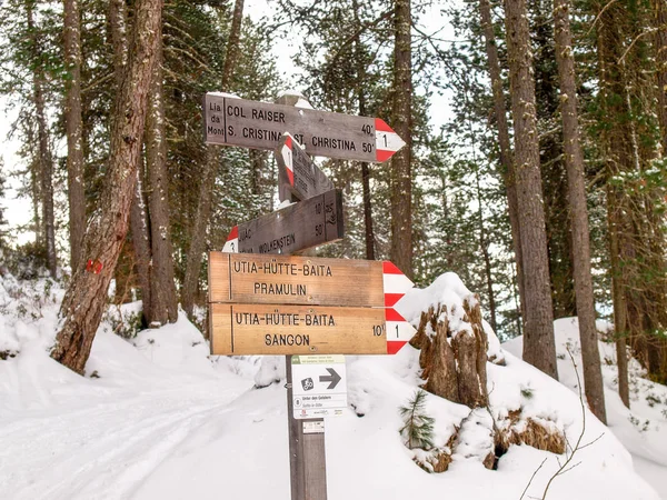 Pictogramplaten voor trekking — Stockfoto