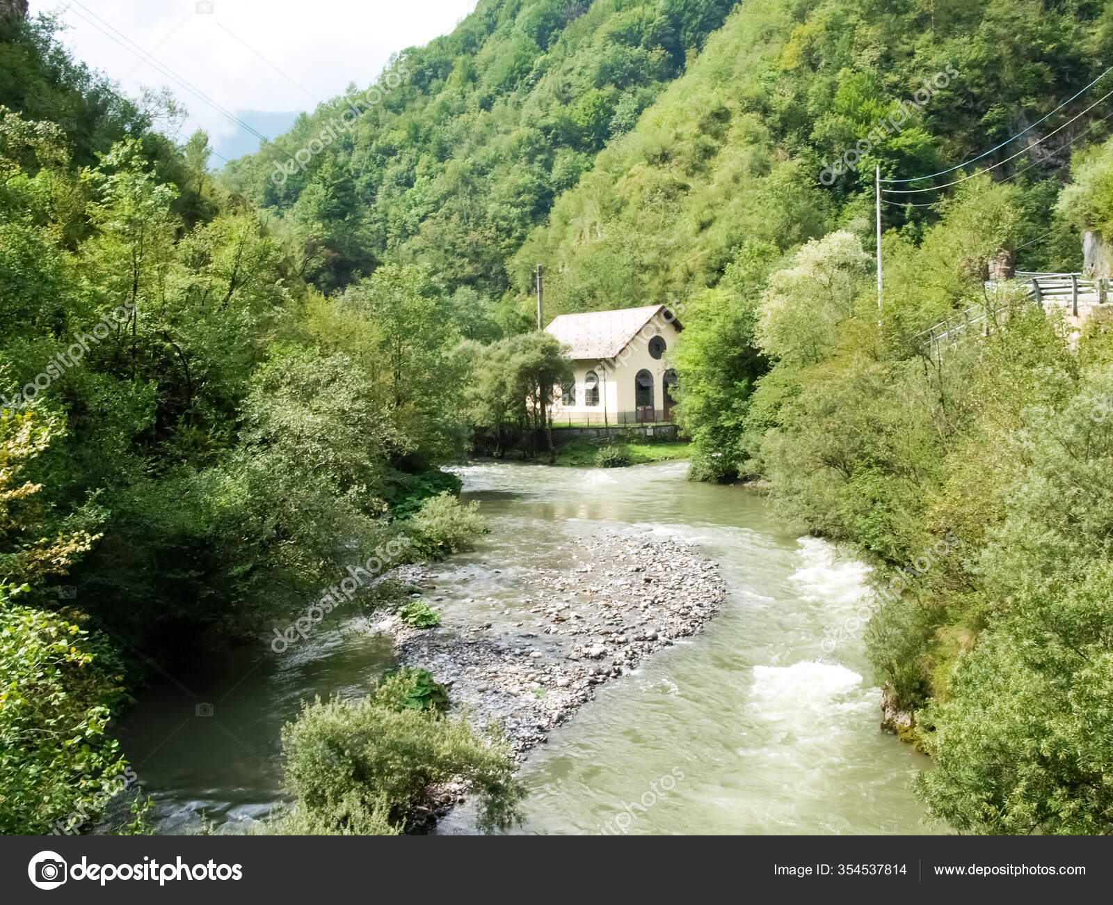 Val Taleggio Italie Ravins Vallée Taleggio image libre de droit par