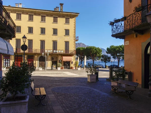 Menaggio Italy 2017年3月10日 コモ湖の端にある歴史的な村 — ストック写真