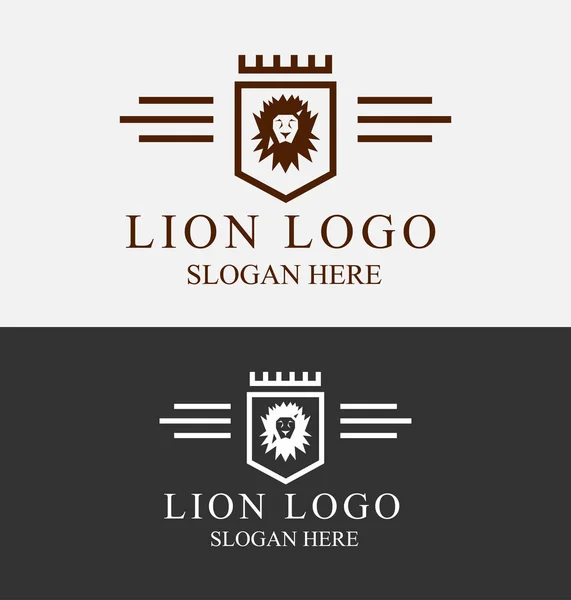 Royal Lion King Crest Logo — Stock Vector
