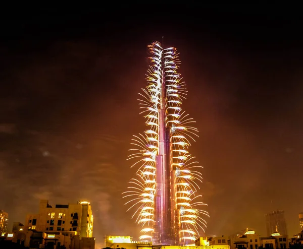 Explosion Von Buntem Feuerwerk Burj Khalifa Dubai Gegen Den Nachthimmel — Stockfoto