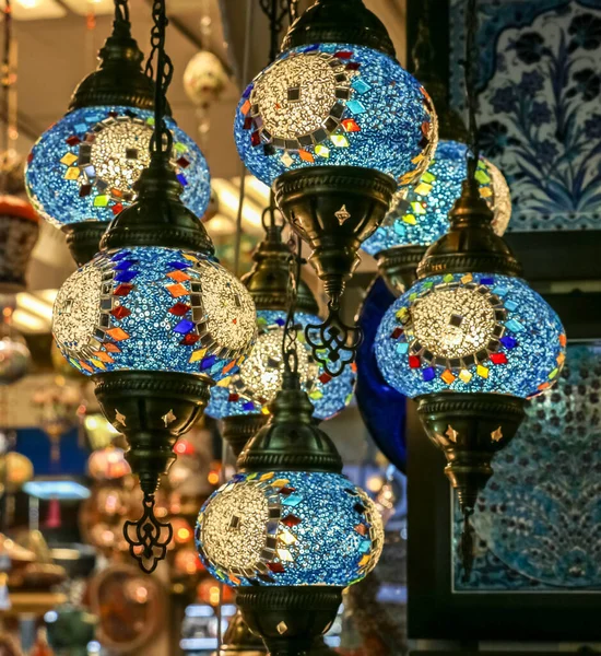 Luci Decorative Turche Luci Colorate Tradizionali Lampade Sospensione Istanbul Turchia — Foto Stock