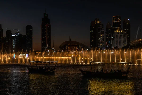 Beautiful Modern Dancing Fountains Burj Khalifa Dubai Mall Wonderful Evening — Stock fotografie