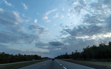 Kanada 'da Dramatik Bulutlu Gökyüzü