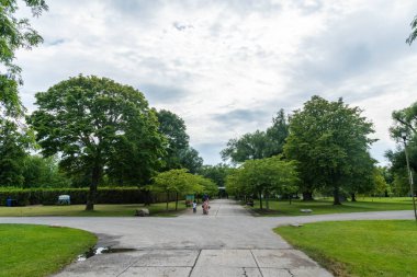 Toronto Kanada 'daki Ottawa Nehri üzerinde dramatik Bulutlu Gökyüzü