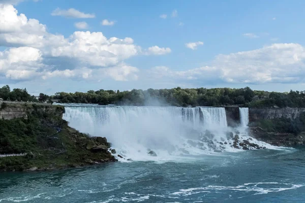 Niagarské Vodopády Americké Vodopády Letní Den Mezinárodní Hranici Mezi Kanadou — Stock fotografie