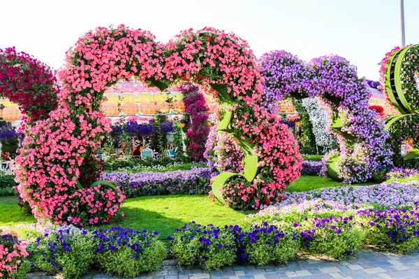 Hermoso Paisaje Florecido Miracle Garden Con Más Millones Flores Día —  Fotos de Stock