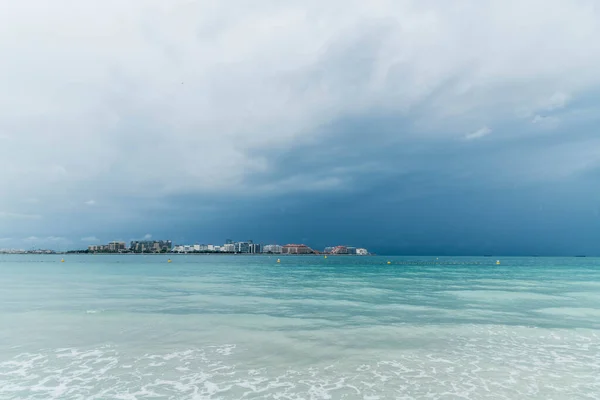 Dramatic Cloudy Sky Thunderstorm Sea Waves Jumeirah Beach Dubai Uae Royalty Free Stock Images