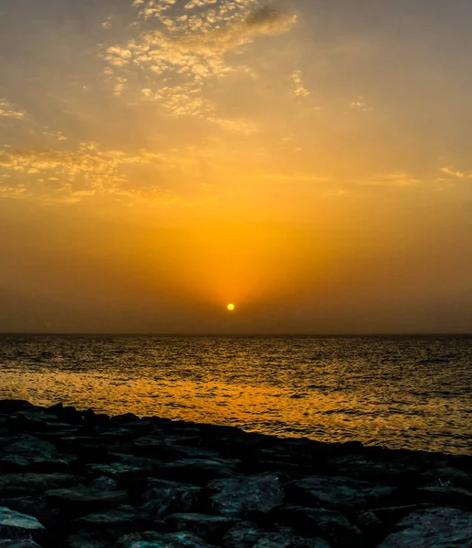 Dramatischer Sonnenaufgang Und Sonnenuntergang Bewölkten Himmel Natur Bewölkt Hintergrund Mit — Stockfoto