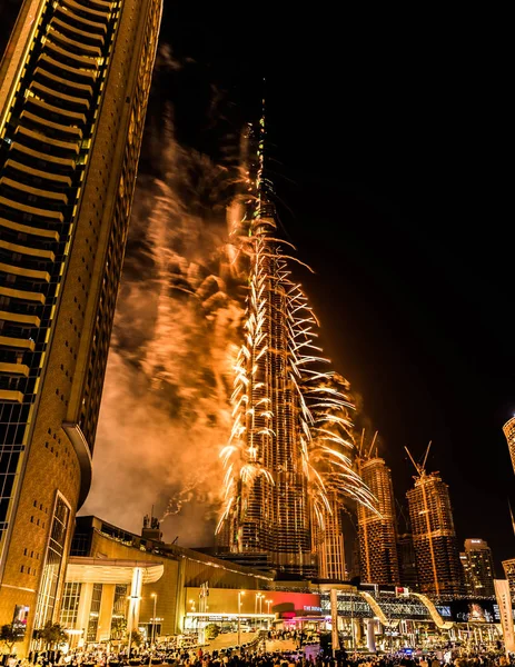 Dubaj Spojené Arabské Emiráty 2020 Exploze Pestrobarevného Ohňostroje Burj Khalifa — Stock fotografie