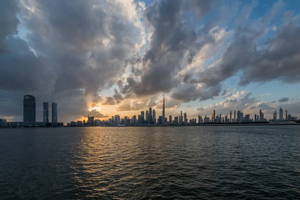 Waterfront View Burj Khalifa Cloudy Sky World Tallest Tower View — Stock Photo, Image