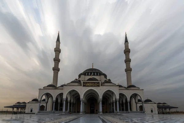 Sharjah Mosque in University City, a Famous Tourist Attraction in Dubai and a Second Largest Masjid in U.A.E