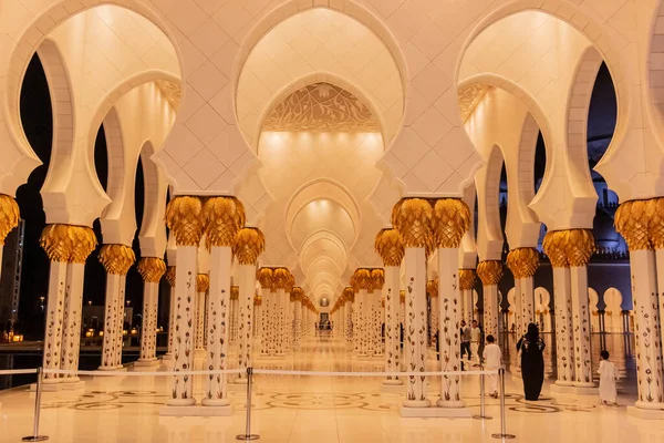 Inre Gården Sheikh Zayed Grand Mosque Minaret Den Största Moskén — Stockfoto