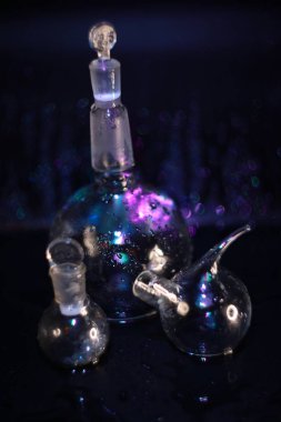 Laboratuvar şişe seti.