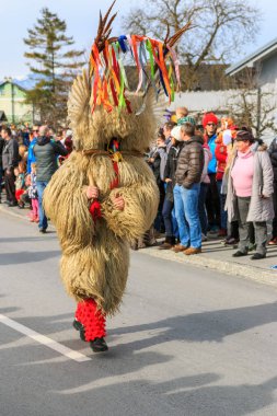 Sloven Milli maskeleri 